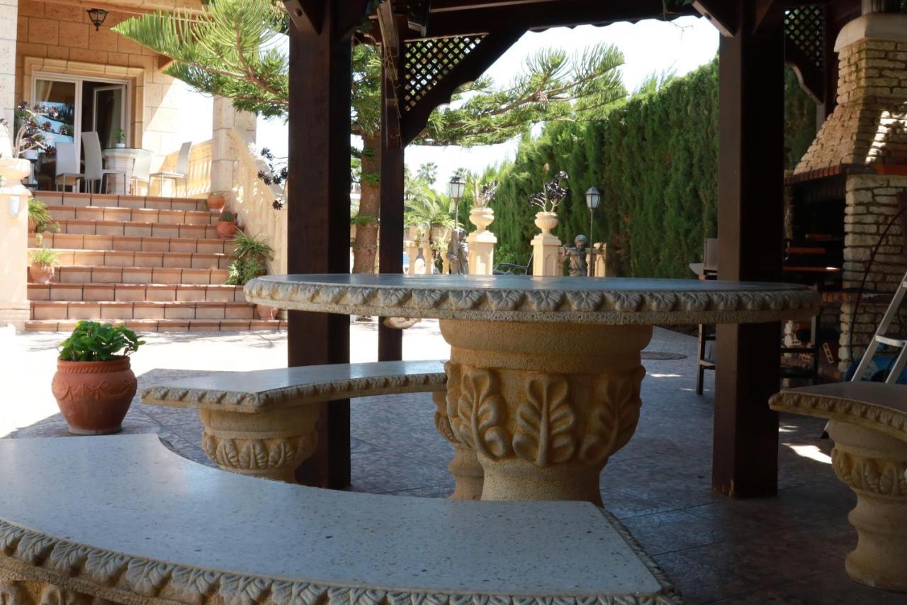 Villa Tres Palmeras En Alfaz Del Pi , Albir, Benidorm 알파스델피 외부 사진